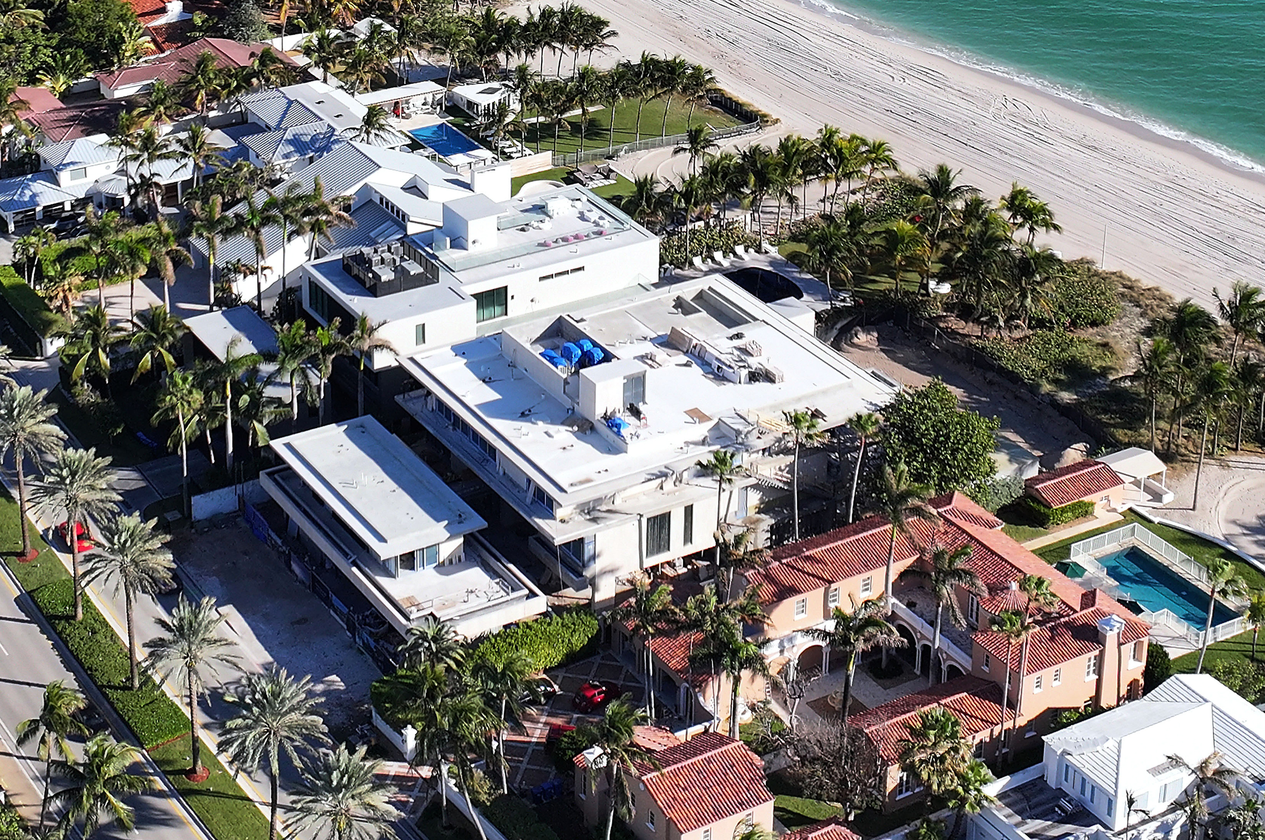 255 Ocean, Golden Boulevard